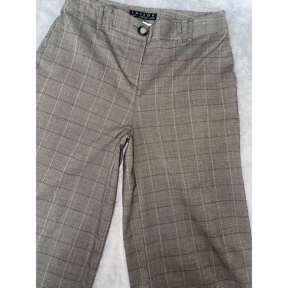 Women’s Light Green Plaid Tailor B. Moss Capri Slacks 💚 - Picture 15 of 16